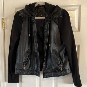 🧥 J2 Women's Black Leather Jacket Faux Size XL Detachable Hooded Jacket Juniors